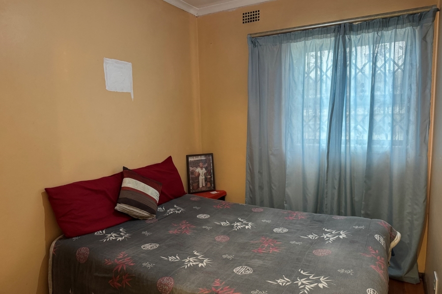 3 Bedroom Property for Sale in Park Village Western Cape